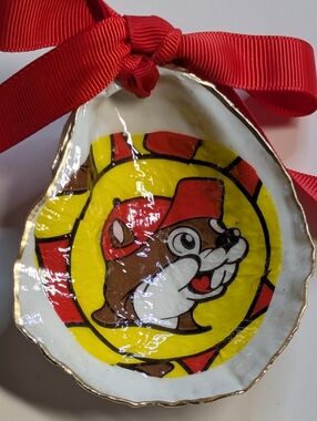 Buc-ee"s The Chipmunk Trinket Dish Or Hanger with Red Bow If U Travel U Know Him